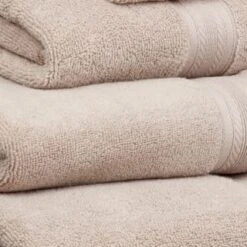 B&M Signature Zero Twist Bath Towel - Biscuit -B&M 317226 317228 317231 317233 Signature Zero Twist biscuit towels 2 3