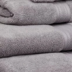 B&M Signature Zero Twist Hand Towel - Grey -B&M 3172653 317254 317255 317256 Signature Zero Twist grey towels 2