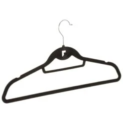 B&M Pure Velvet Hangers 8pk - Black -B&M 333534 8pk velvet hangers black 2