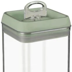 B&M Vacuum Storage Container 1.7L - Sage -B&M 380189 vacuum storage 1 7l sage