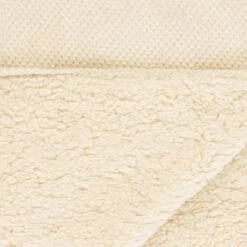 B&M Alba Waffle Sherpa Throw 9 B&M Alba Waffle Sherpa Throw -B&M 390765 alba waffle sherpa throw 3