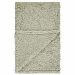 B&M Simply Teddy Sage Rolled Throw -B&M 394930 teddy throw sage 4